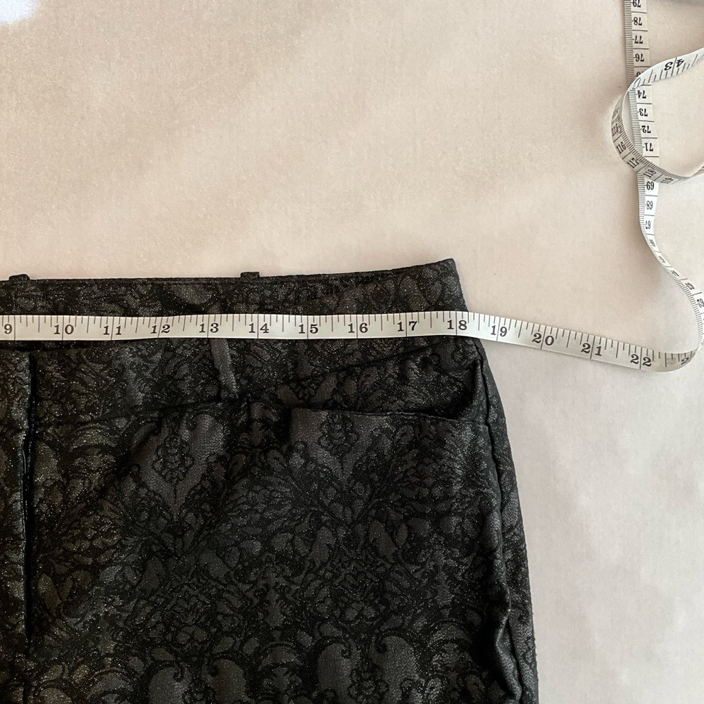 Women’s Black Patterned Pants - image 8